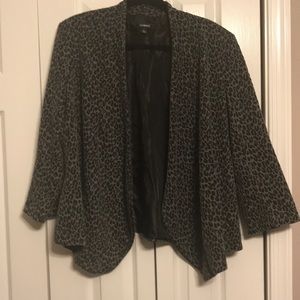 Beautiful leopard waterfall blazer